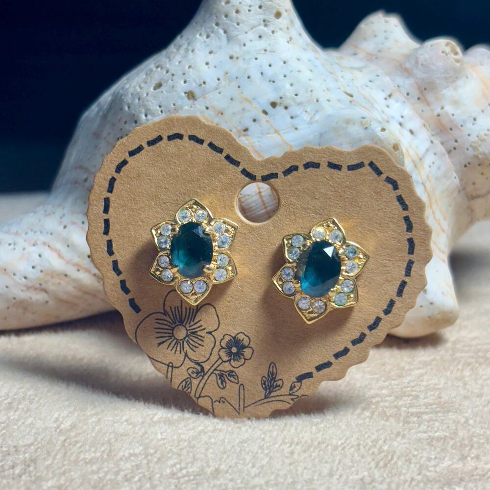 Gold Tone Teal Rhinestone Flower Stud Earrings Vintage Style